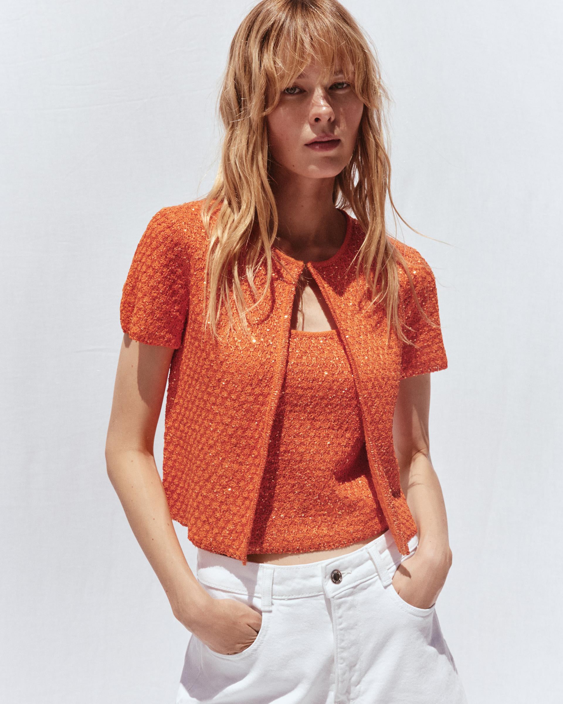 VESTE EN MAILLE À SEQUINS